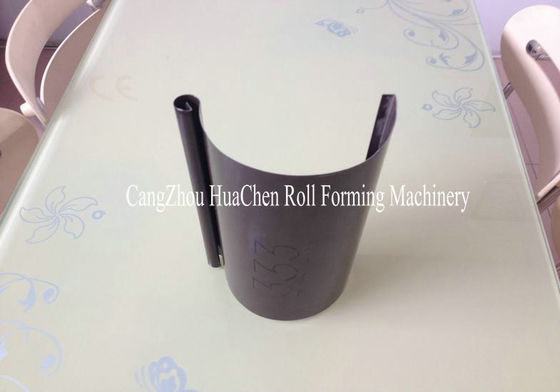 Regenwasser-Gossen-Rolle, die Maschine bildet