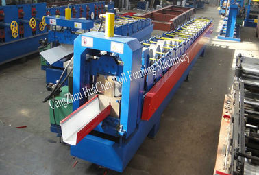 18 Rollen-Stationen regnen die Gosse, die Maschine mit manuellem/hydraulischem Uncoiler bildet