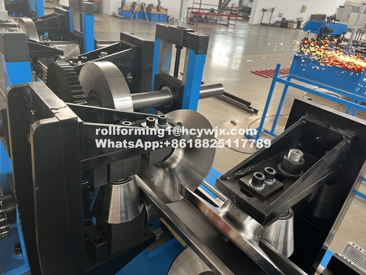 Ein-Klick-CZ-Purlin-Rollformmaschine mit Kettenantrieb