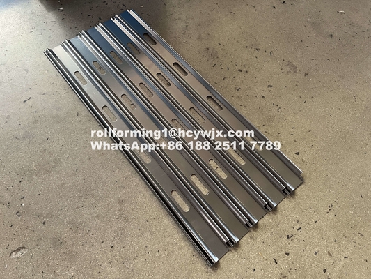 Online-Loch-Punching-Türverschluss Rollformmaschine Malaysia