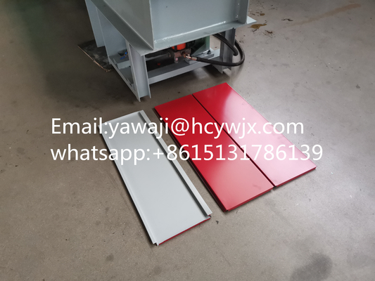 Farbstahlfliesen-Decken-Gusset-Plattenrollenformmaschine