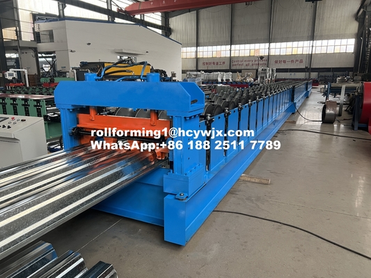 T153-40L-840 Hochgeschwindigkeitsmaschine zur Rollformung von Metallböden