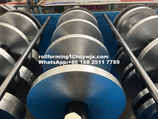 T153-40L-840 Hochgeschwindigkeitsmaschine zur Rollformung von Metallböden