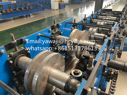 PLC-Steuerung C-Purlin Rollenformmaschine