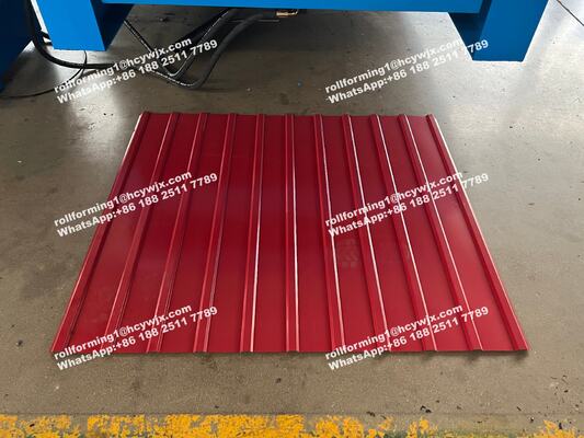 Doppelschicht-Walzformmaschine mit hydraulischem Schneiden und SPS-Steuerung für Dachziegel mit einer Dicke von 0,3-0,6 mm