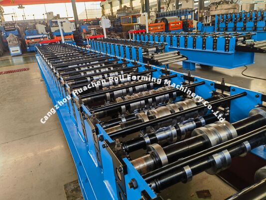 Maschine zur Kaltrollformung von Metallblechen