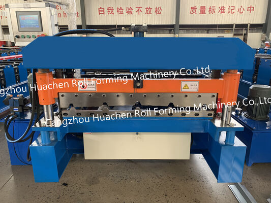 15 Stationen Wandplatten Rollformmaschine mit 45# Stahlkonstruktion und Kettenantrieb für eine effiziente Produktion