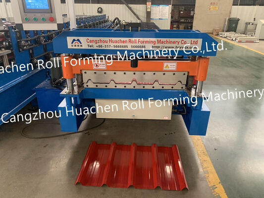Eine Maschine zur Herstellung von Metalldachplatten zur Herstellung von fliesenförmigen Welldeckenplatten durch Walzen