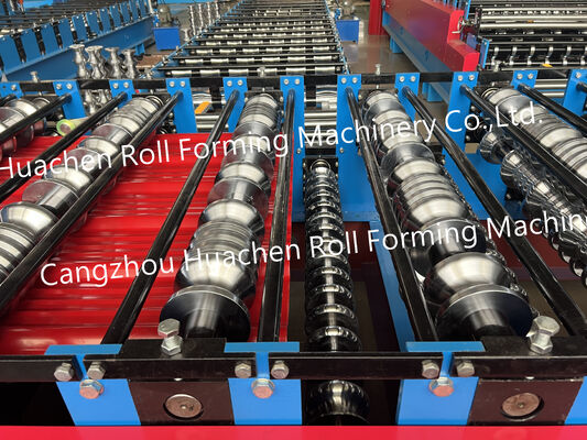 Warm verkaufte Walzstahl-Dachplatte Rollenformmaschine Stahlfliesenherstellung Maschine