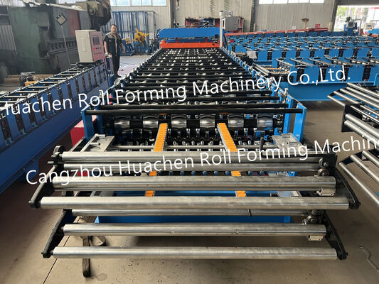 Warm verkaufte Walzstahl-Dachplatte Rollenformmaschine Stahlfliesenherstellung Maschine