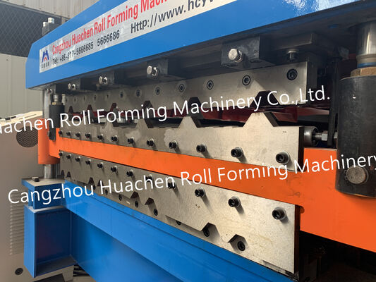 Hochwertige Rollformmaschine für die Blechumformung von Dachblechen