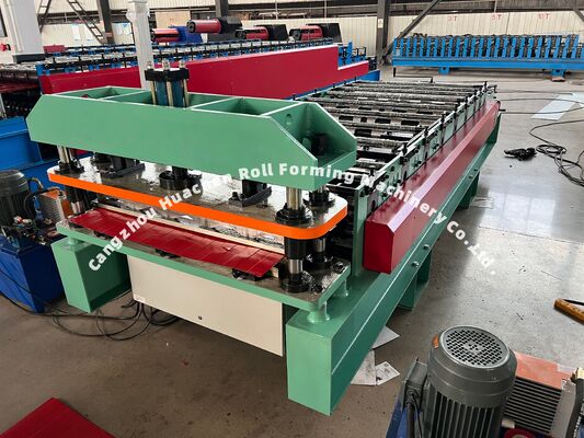 Maschine zur Herstellung von Metall-Stahl-Dachplatten