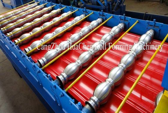 Doppelschicht-Rollformmaschine zur Aufbereitung von Dachblechen mit 1250 mm Breite PLC-Steuerung und 20 m/min Produktivität