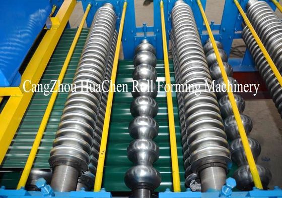 Hochgeschwindigkeitsmetalldach-Rolle, die Maschinen-automatischen hydraulischen Ausschnitt bildet