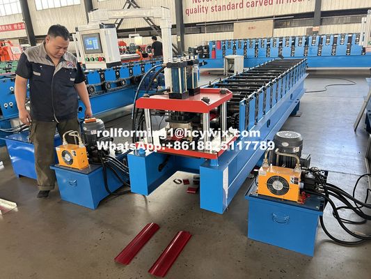Hydraulisches Schneiden 50 Hz Wandplatten Rollformmaschine Kettenbetrieben