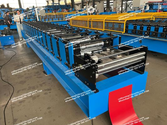 Automatische Ridge Cap Roll Forming Machine, Dachfliesenherstellungsmaschine Hydraulisches Schneiden
